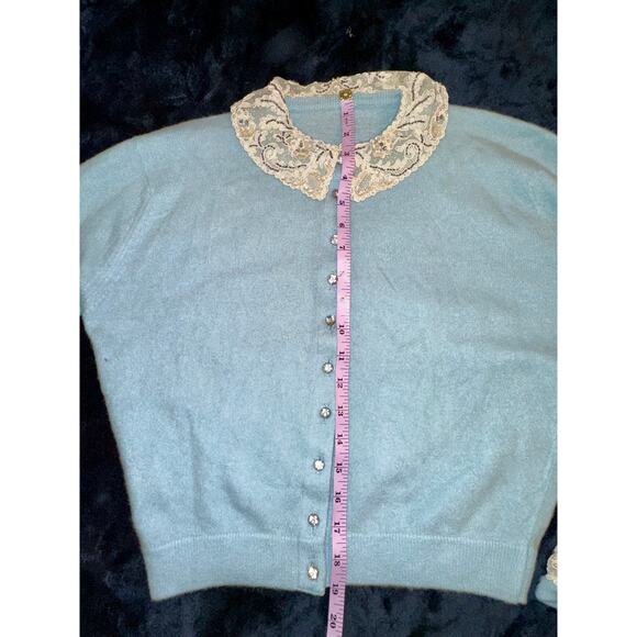 VINTAGE LACE PEARL BEADED COLLAR RHINESTONE BUTTON CASHMERE CARDIGAN SWEATER - Picture 7 of 10